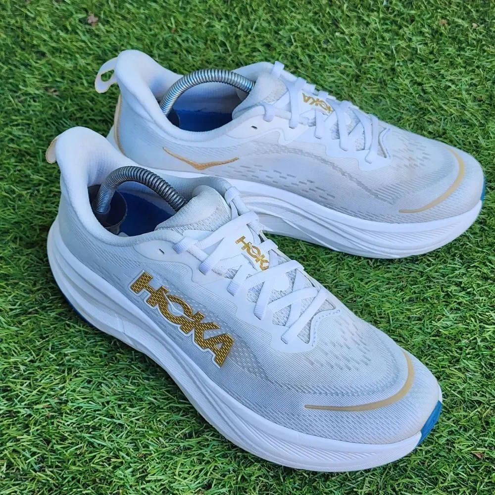 HOKA SKYFLOW - Mens Sneakers - SIZE 9D